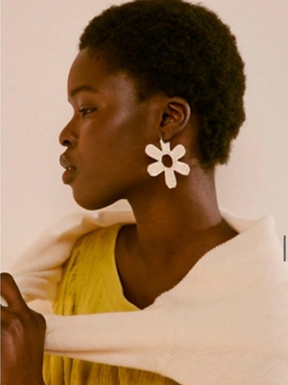 Free People Wendy Woven Flower Hoop Earrings Ivory